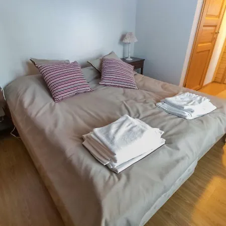 Utsu 1 By Interhome בית נופש לוי